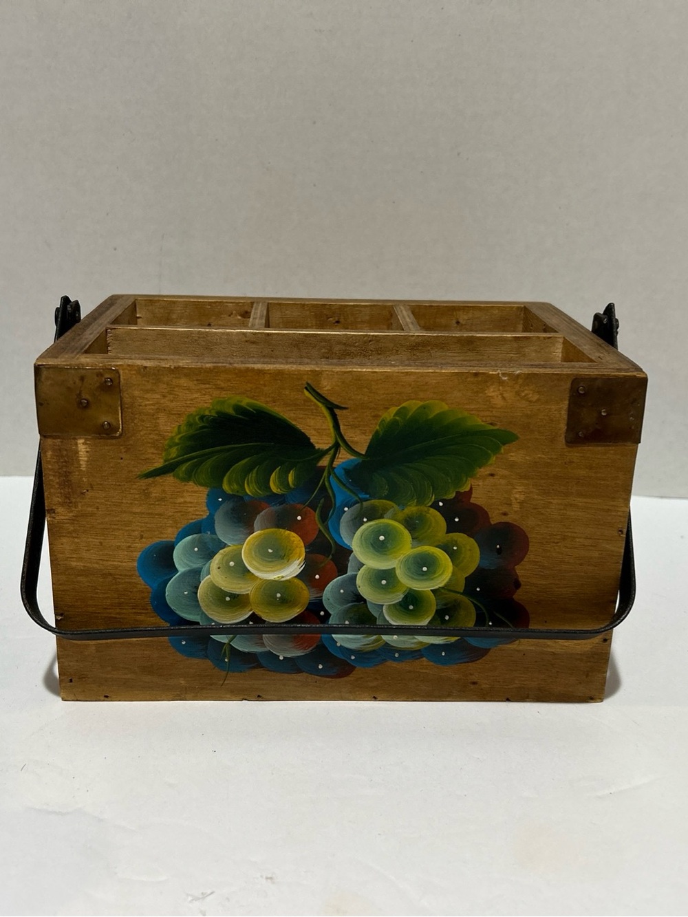 Vtg Hand-Painted Wooden Serving Utensil Caddy with Grapevine Design